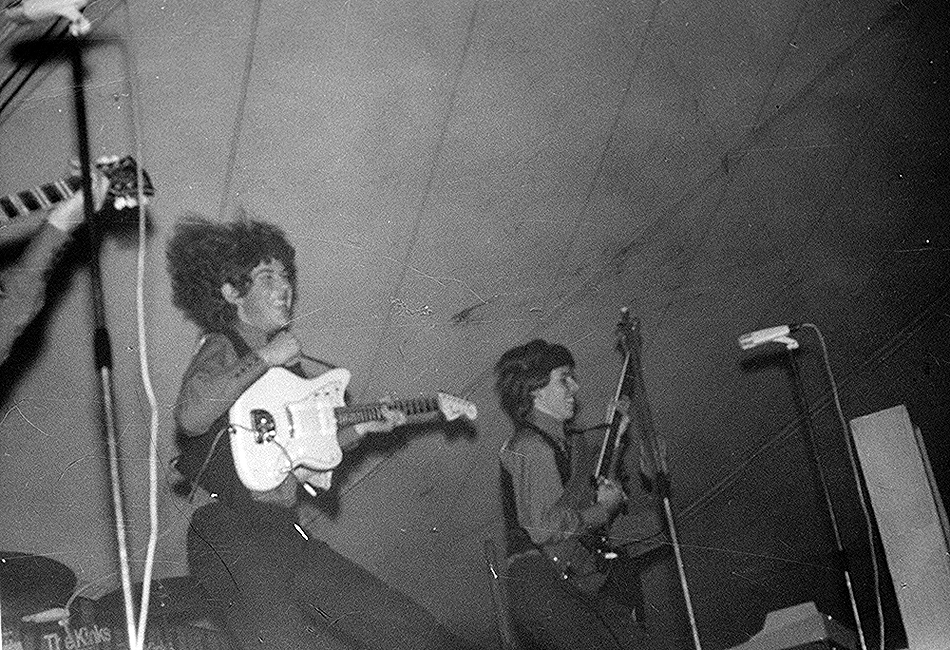  Als Vorgruppe bei KINKS 