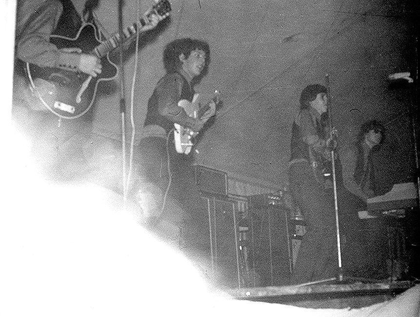  Als Vorgruppe bei KINKS 